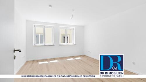 Foto - WG-Zimmer mit hochwertiger EBK und moderner Ausstattung!