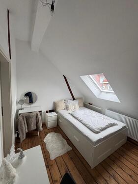 Foto - 1 Zimmer Dachgeschoßwohnung zur Miete in Göttingen