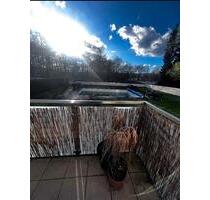 2 Zimmer Wohnung mit Balkon, Pool &Sauna| in Wiesbaden | ab 01.07