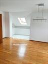 Foto - Zentrale, helle, gepflegte 2 Zi-DG-Wohnung ab sofort