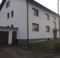 Sehr ruhige, 5-Zimmer Maisonette Wohnung mit Terrasse und Garten - Zorneding