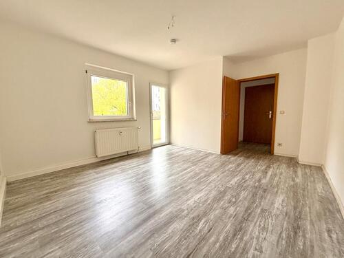 Foto - Renovierte 2R-Wohnung mit Tageslichtbad und Balkon
