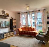 Moderne 4,5 Zi. Erdgeschosswohnung mit Garten in Hemmingen!