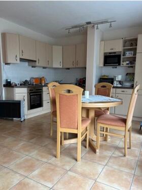 Foto - Gepflegte 2-Zimmer-Wohnung mit Balkon, EBK & Carport in Ensdorf