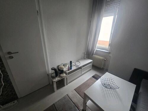 Foto - 1 Zimmer Hochparterre in Frankfurt am Main