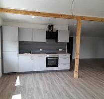 helle 2 Zimmer Wohnung in 97478 KnetzgauOT Zell a. E.