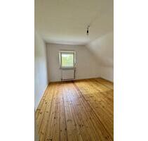 Gut geschnittene 3-Zimmer Dachgeschoss Wohnung in beliebter Lage - Kaiserslautern