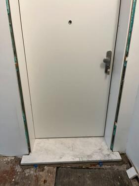 Foto - Frisch renovierte 3Z Wohnung 1. OG