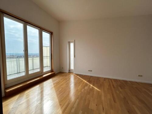 Foto - 3 Zimmer Dachgeschoßwohnung zur Miete in Zwickau