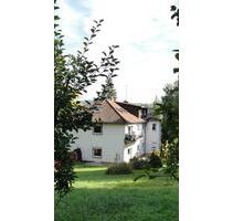 2-Zimmer-Wohnung im Grünen! - 585,00&nbsp;EUR Kaltmiete, ca.&nbsp; 70,00&nbsp;m&sup2; in Coburg (PLZ: 96450)
