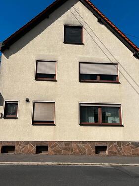 Foto - Geräumiges großes Wohnhaus mit Garten