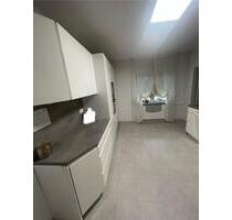 Moderne 3 Zimmer Wohnung in gepflegtem 2Fam Haus zu vermieten - Nidderau
