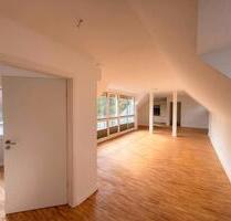 Hochwertige 3-Zimmer Wohnung - 98 m², Loggia, Klima, renoviert - Uelzen