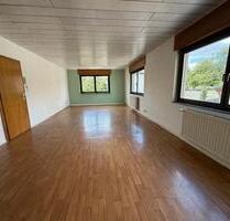 großzügige helle 112m3 Wohnung in Bischmisheim - Saarbrücken