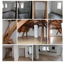 Wohnung auf drei Etagen - 990,00 EUR Kaltmiete, in Windelsbach (PLZ: 91635)