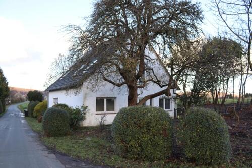 Foto - Großzügiges Einfamilienhaus in unverbaubarer Traumlage