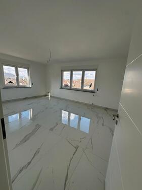 Foto - 5 Zimmer Dachgeschoßwohnung zur Miete in Schwalbach