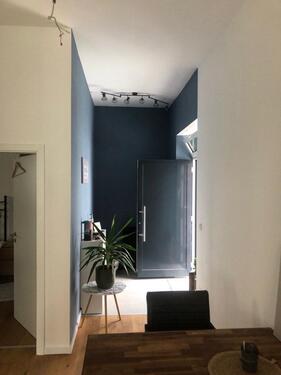 Foto - Helle 2-Zimmerwohnung - EG - Großer Balkon - Hohe Decken