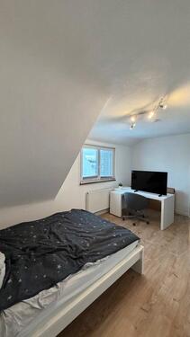 Foto - 2 Zimmer Dachgeschoßwohnung zur Miete in Ludwigsburg
