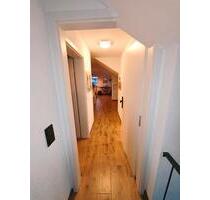 Moderne DG-Wohnung in Kirchheim unter Teck