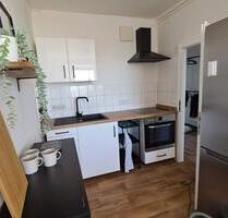 Erstbezug nach Sanierung mit EBK und Balkon: 4-Zimmer-Wohnung - Magdeburg Großer Silberberg