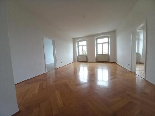 Foto - Etagenwohnung zur Miete in Hof
