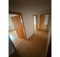 3-Zimmer-Dachgeschosswohnung in zentraler Lage - Siegen Dillnhütten