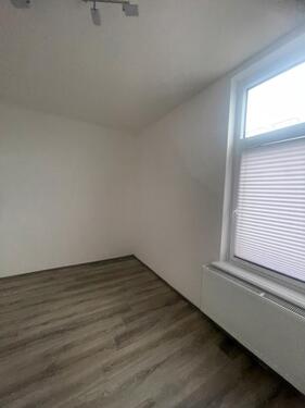 Foto - In AchimModerne 3-Zimmer-Wohnung im 1. OG – kernsaniert, 76,47 m²