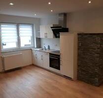 Schöne Dachgeschosswohnung mit Einbauküche in Härtlingen - Langenhahn