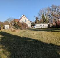 Stellplatz für Wohnwagen & Pferdeanhänger & Wohnmoblie - Burgwedel