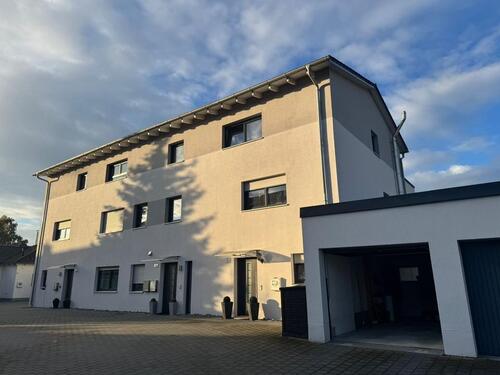 Foto - Stilvolles Reihenendhaus mit Garten in Burglengenfeld