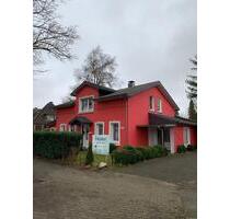 Zweifamilienhaus - 700.000,00&nbsp;EUR Kaufpreis, ca.&nbsp; 231,00&nbsp;m&sup2; in Harrislee (PLZ: 24955)