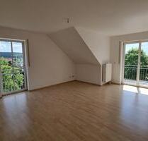 Ruhige, helle 2-Zi-Whg DG in Regensburg Nord