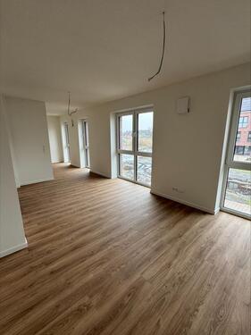 Foto - Großzügige, lichtdurchflutete Wohnung im Obergeschoss