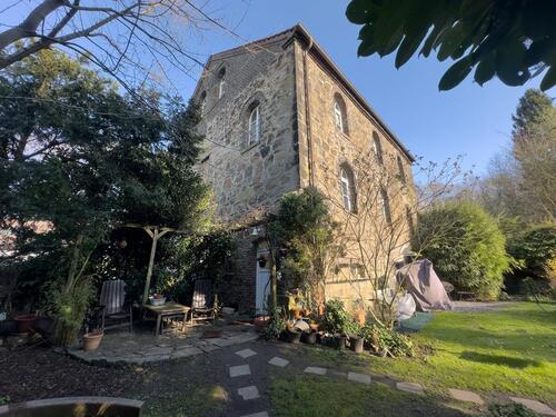 Foto - Immobilie mit außergewöhnlichem Gartenparadies (provisionsfrei)