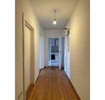 *** Wunderschöne 2-Zimmer-Wohnung mit Einbauküche in Top-Lage Nürnberg Thon! ***