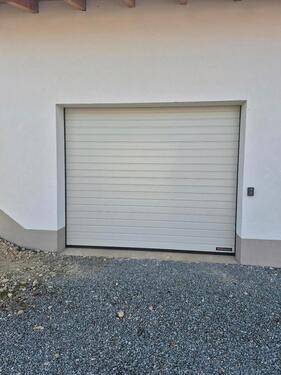 Foto - Unterstellen von Wohnwagen, Wohnmobil, Oldtimer