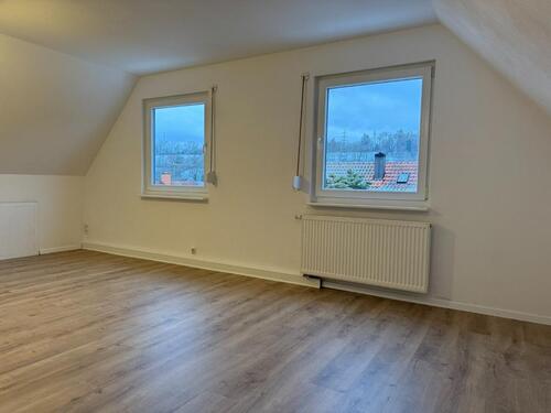 Foto - Schöne helle Dachgeschosswohnung - neu renoviert
