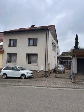 Foto - Privatverkauf: Gepflegtes Zweifamilienhaus