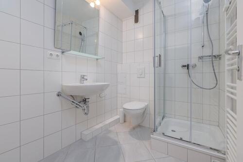 Foto - 1 Zimmer Etagenwohnung zum Kaufen in Frankfurt am Main