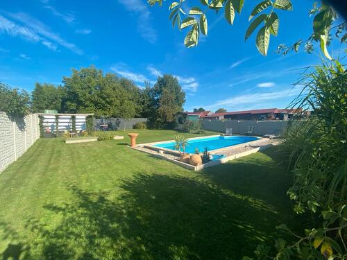 Foto - ✨ Mediterranes Traumhaus mit Pool, Gartenidylle & Airbnb-Rendite