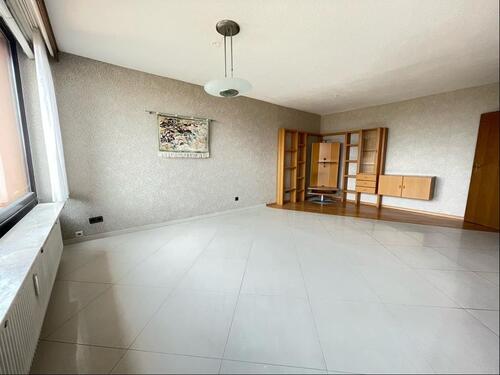 Foto - 4.5 Zimmer Dachgeschoßwohnung zur Miete in Nürnberg