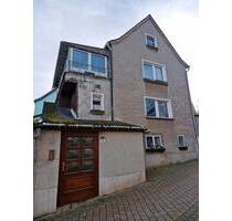 Einfamilienhaus mit Potenzial - 65.000,00&nbsp;EUR Kaufpreis, ca.&nbsp; 100,00&nbsp;m&sup2; in Kyffhäuserland (PLZ: 99707)