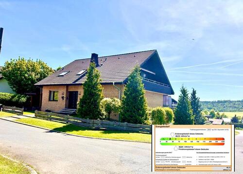 Foto - Großes EFH mit PV-Anlage, sep. Wohnbereich im OG, Wärmep., Pool.