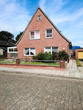 Foto - *PROVISIONSFREI* Einfamilienhaus mit Einliegerwohnung