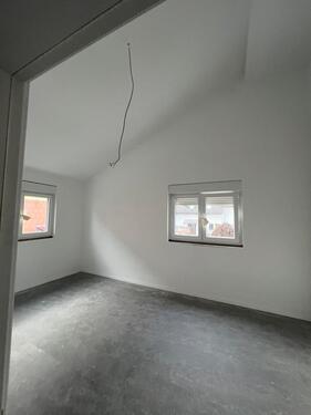Foto - Freistehende 3-Zimmer-Maisonettewohnung auf zwei Etagen