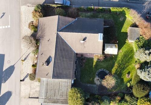 Foto - Architektonisches Highlight-WInkelbunglow in Traar