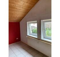 Dachwohnung - 750,00&nbsp;EUR Kaltmiete, ca.&nbsp; 85,00&nbsp;m&sup2; in Lemberg (PLZ: 66969)
