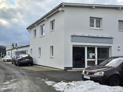 Foto - Gewerbefläche zu vermieten - 11,00&nbsp;EUR Kaltmiete, ca.&nbsp; 11,00&nbsp;m&sup2;