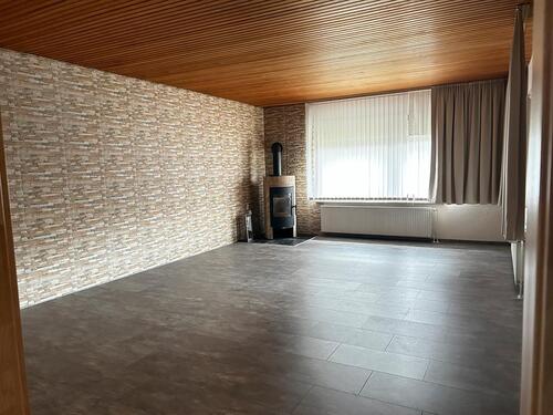 Foto - Haus zu Vermieten - 1.250,00&nbsp;EUR Kaltmiete, ca.&nbsp; 117,00&nbsp;m&sup2;